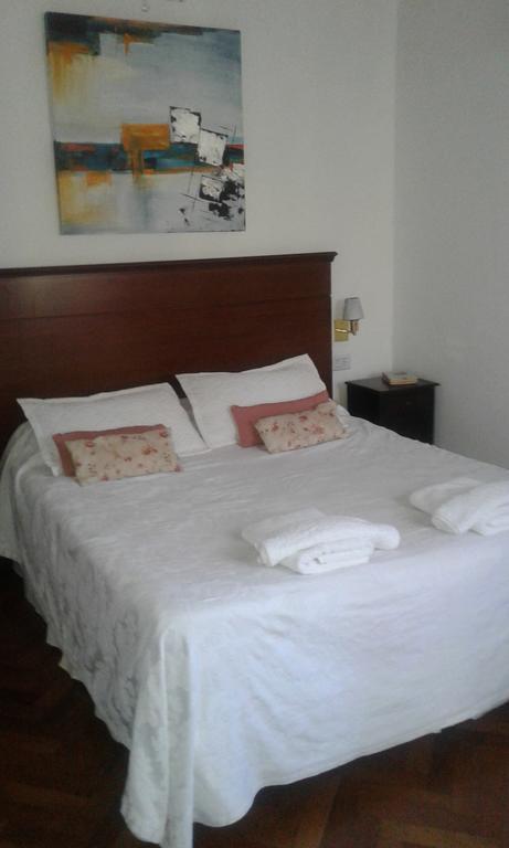 لا كومبر Posada Summit Suites المظهر الخارجي الصورة